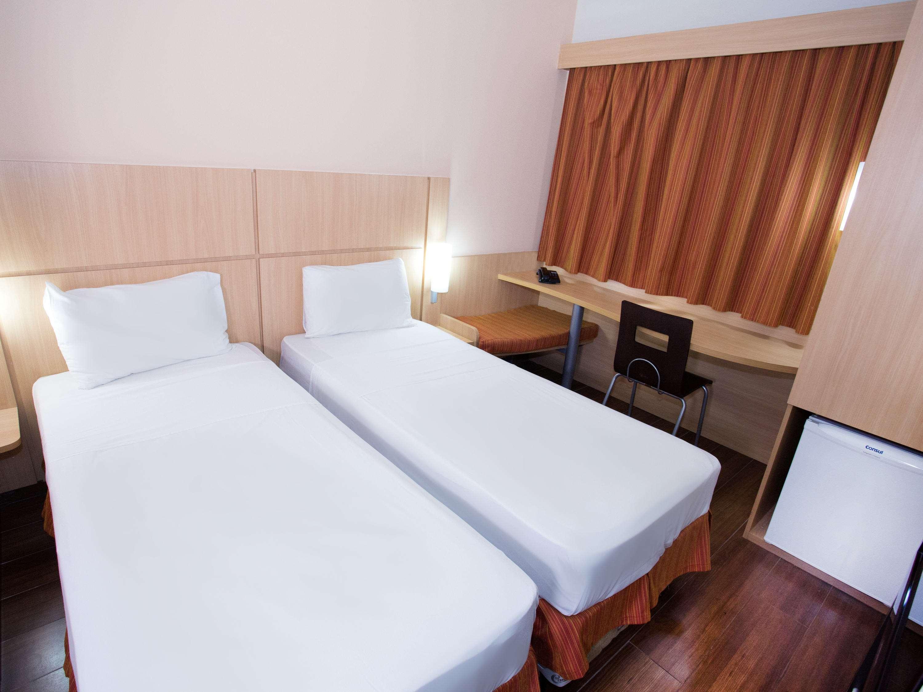 ibis Feira de Santana Hotel Bagian luar foto